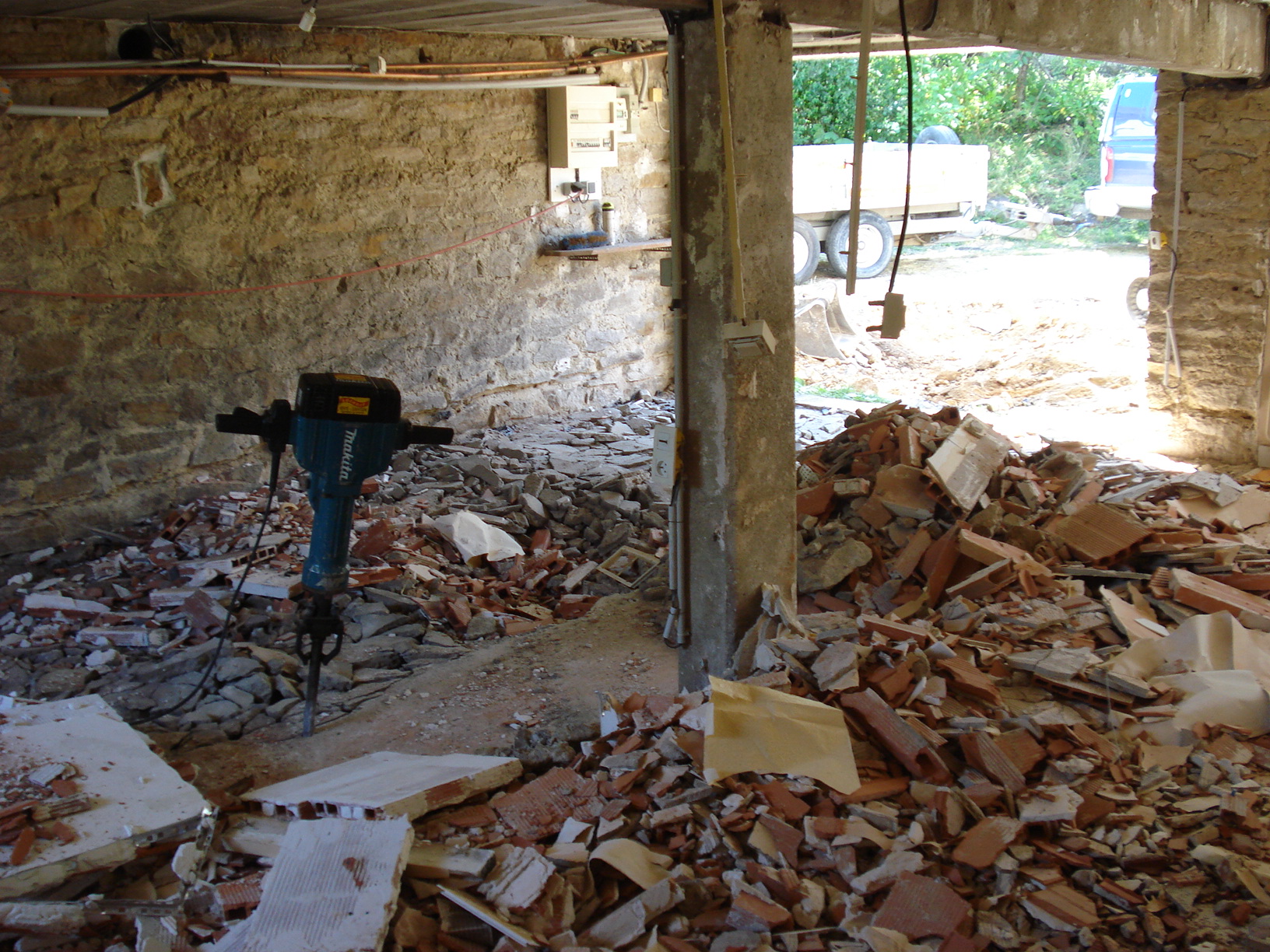 Démolition à Saint-Cirgues-de-Prades